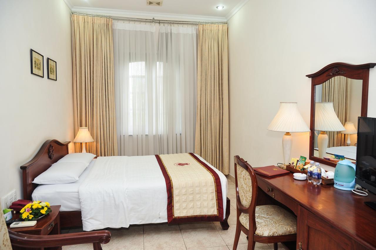 Tan Son Nhat Saigon Hotel Ho Chi Minh City Bagian luar foto