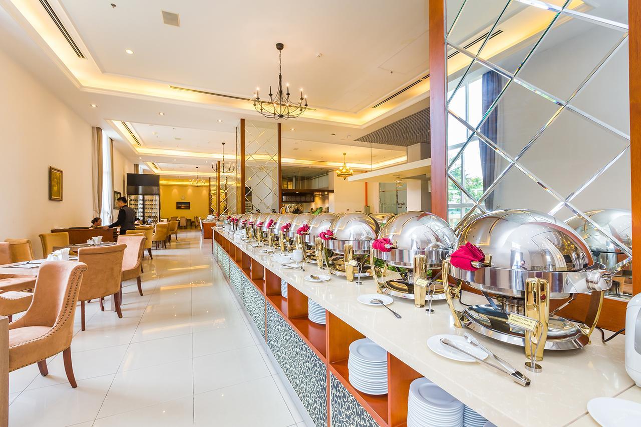 Tan Son Nhat Saigon Hotel Ho Chi Minh City Bagian luar foto