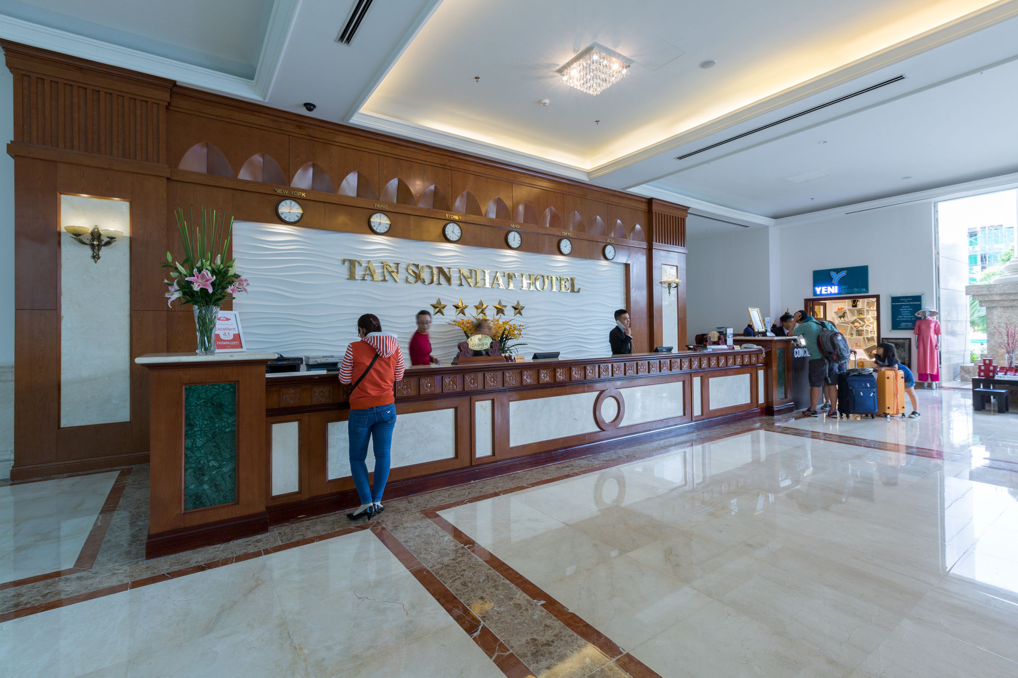 Tan Son Nhat Saigon Hotel Ho Chi Minh City Bagian luar foto