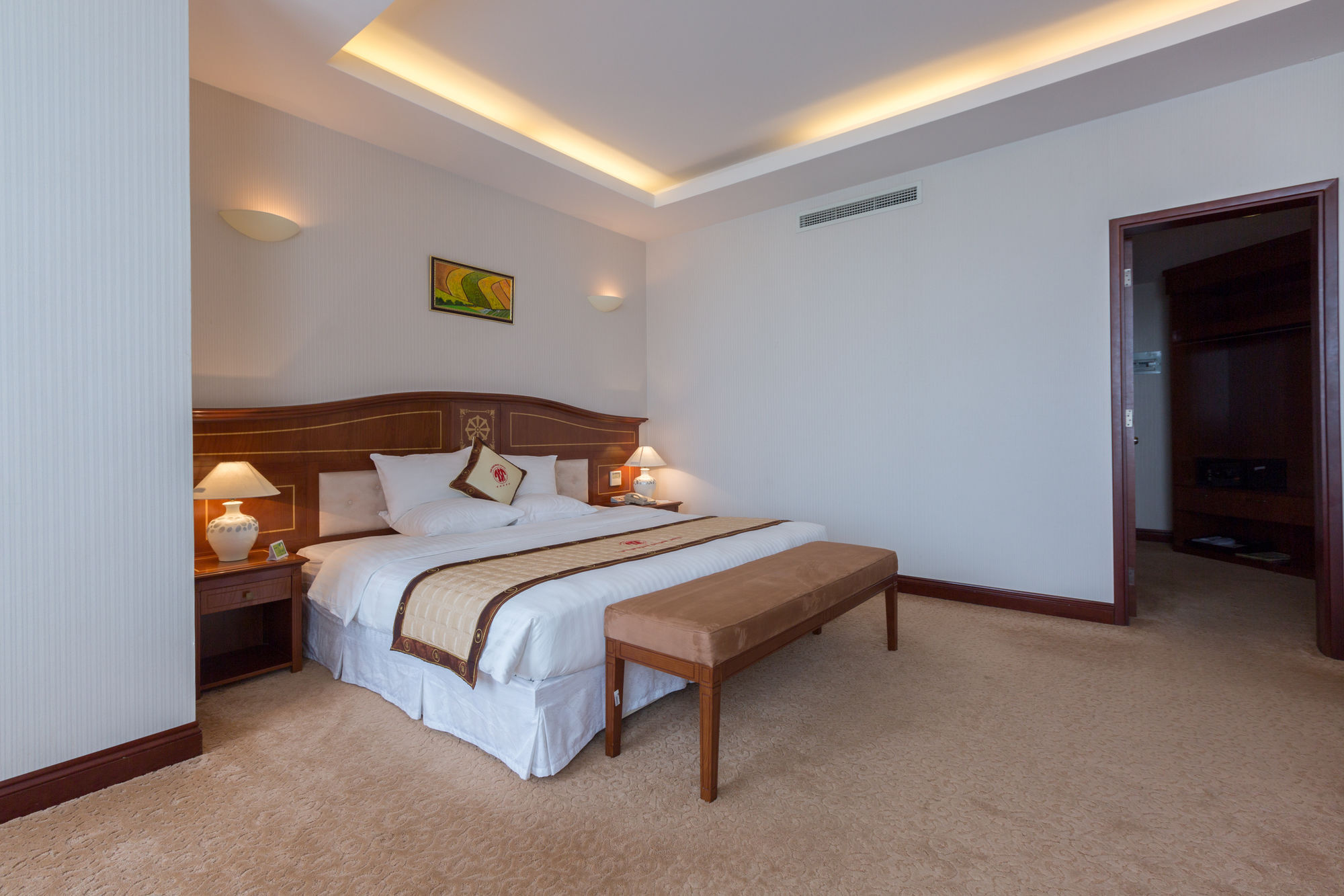 Tan Son Nhat Saigon Hotel Ho Chi Minh City Bagian luar foto